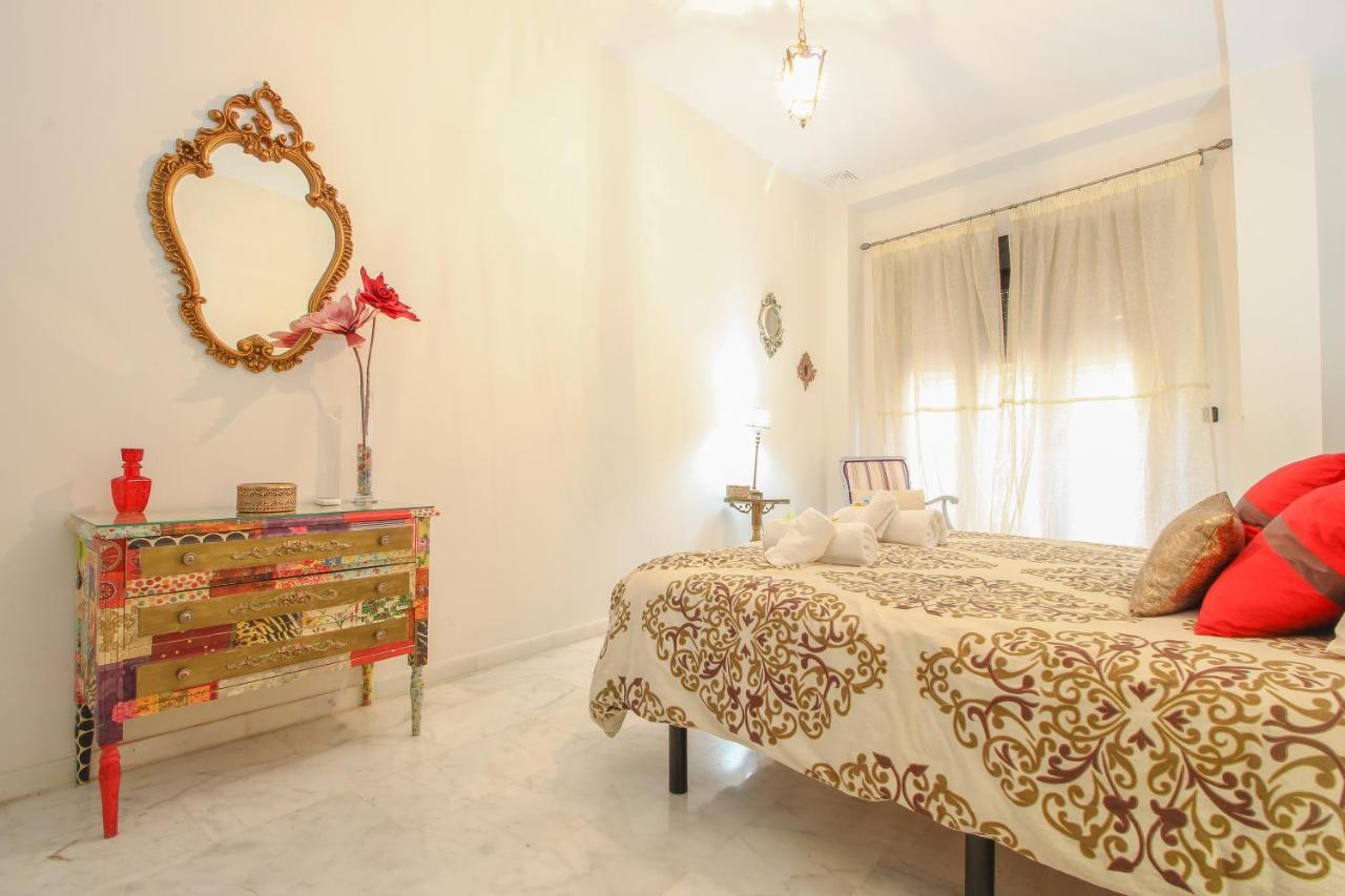 Apartamento Livia Junto A La Catedral * Sevilla